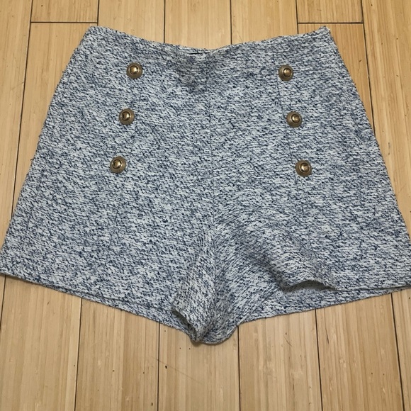 Zara Pants - Zara High Rise 6 Button Blue & White Short Size Medium
